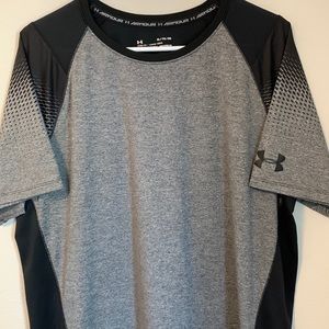 Under Armour Mens Shirt Size XL